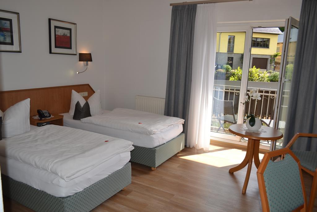 Hotel & Restaurant Zur Linde Freital Εξωτερικό φωτογραφία