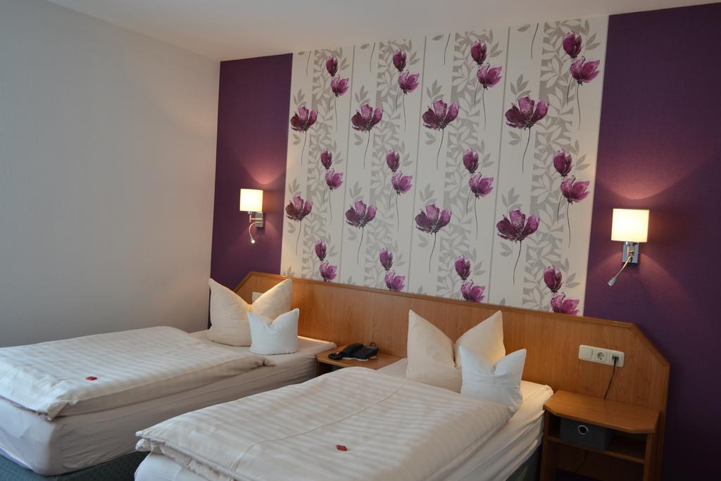 Hotel & Restaurant Zur Linde Freital Εξωτερικό φωτογραφία