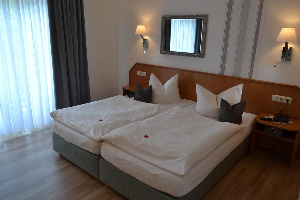 Hotel & Restaurant Zur Linde Freital Εξωτερικό φωτογραφία